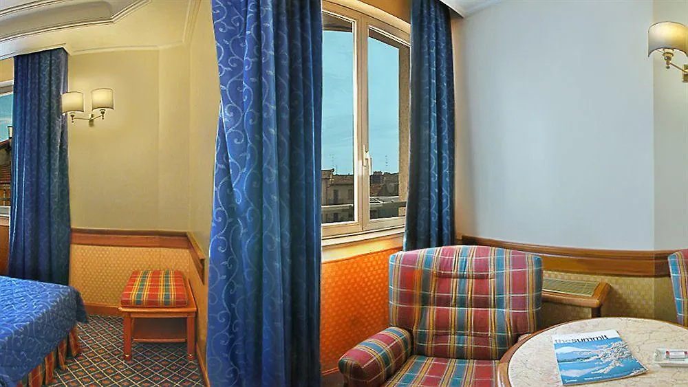 Hotel Capitol Milano 4*,