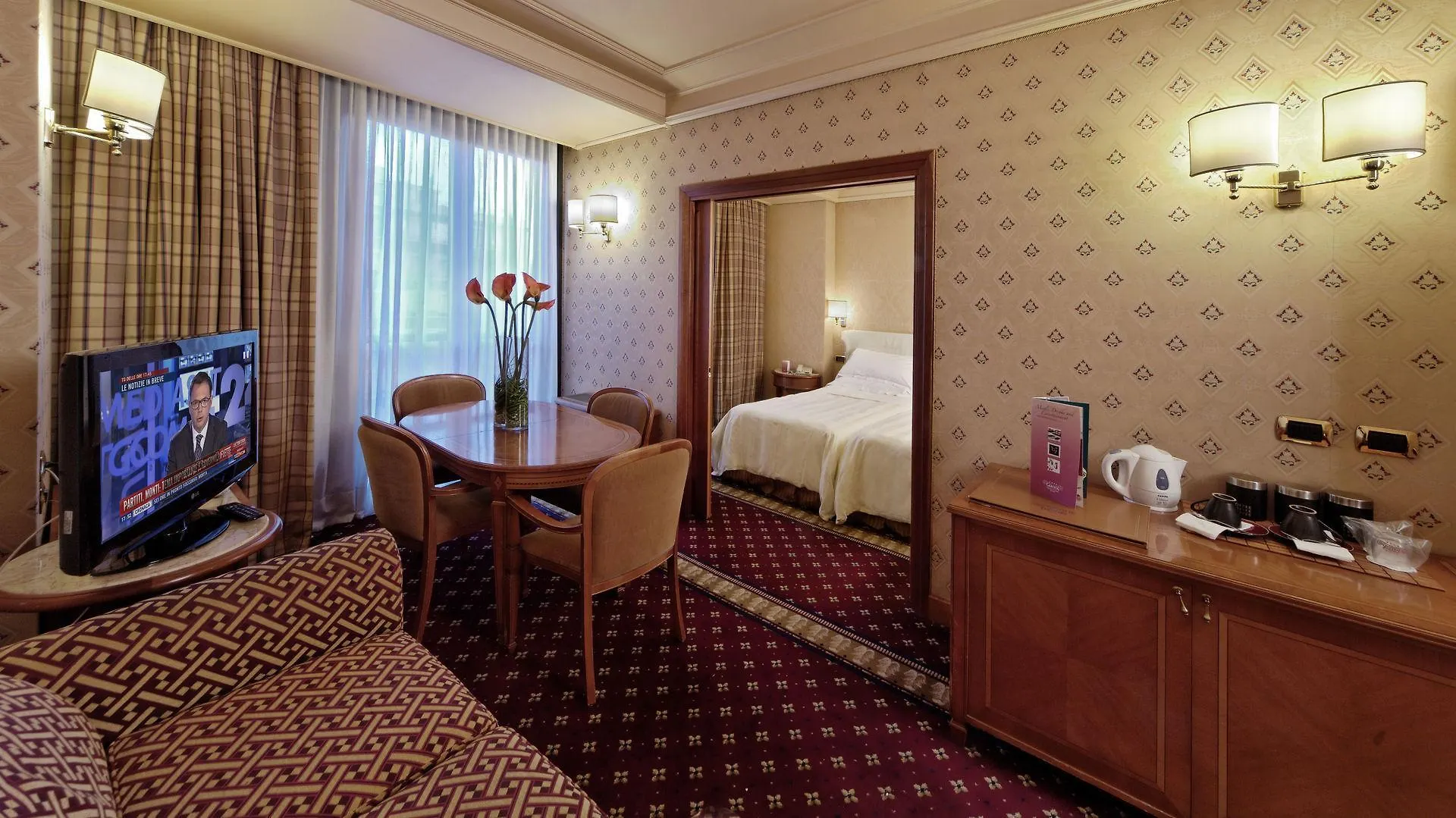 Hotel Capitol Milano 4*,  İtalya