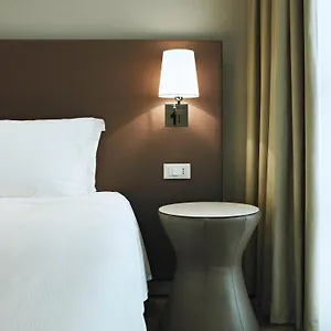 doubletree-by-hilton-venice-north.hotelinveneto.com/